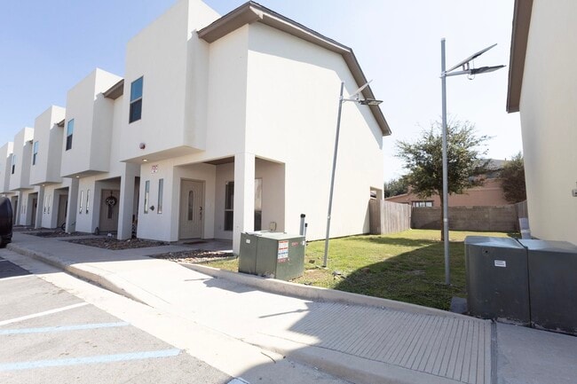 Photo - 4101 Blue Quail Rd Unidad A7