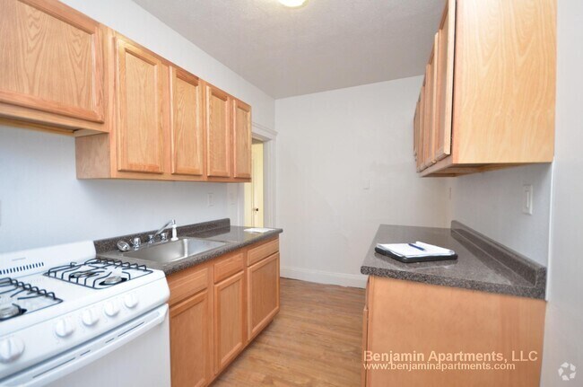 Building Photo - 108 Washington St Unit 25 Rental