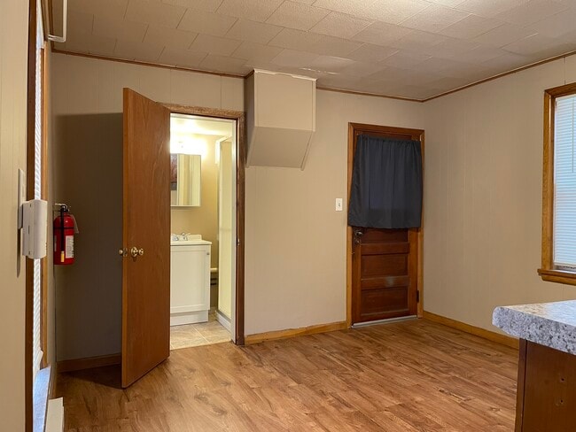 Photo - 622 Union St