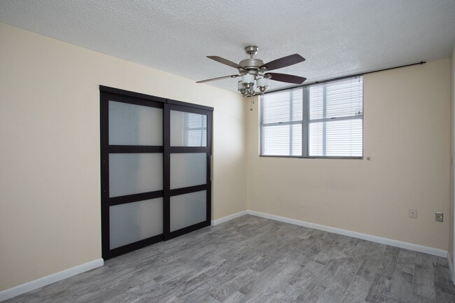 Photo - 2 bedroom 2 bathroom in Las Salinas Condo Association