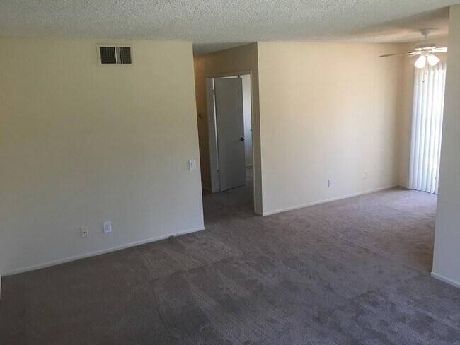 Photo - 1719 Orinda Ct