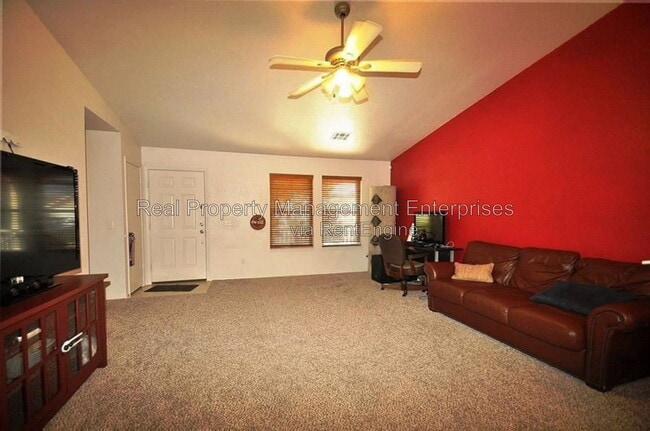 Photo - 5520 Del Creek Rd