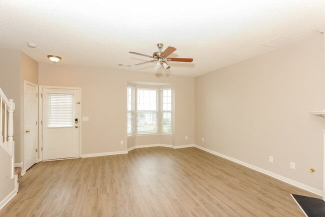 Photo - 10900 Wittenridge Dr
