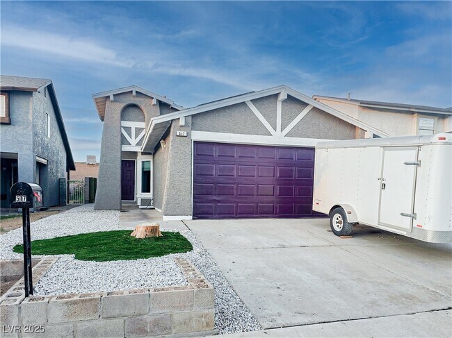 Photo - 517 Crony Ave