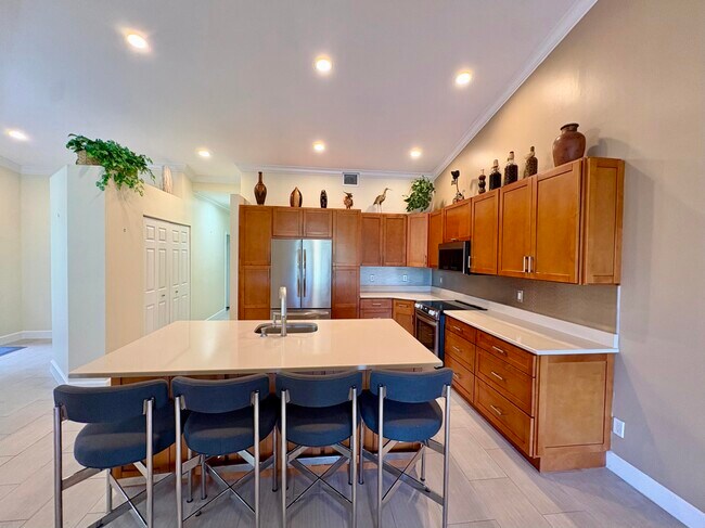 Photo - 315 Coral Trace Ln