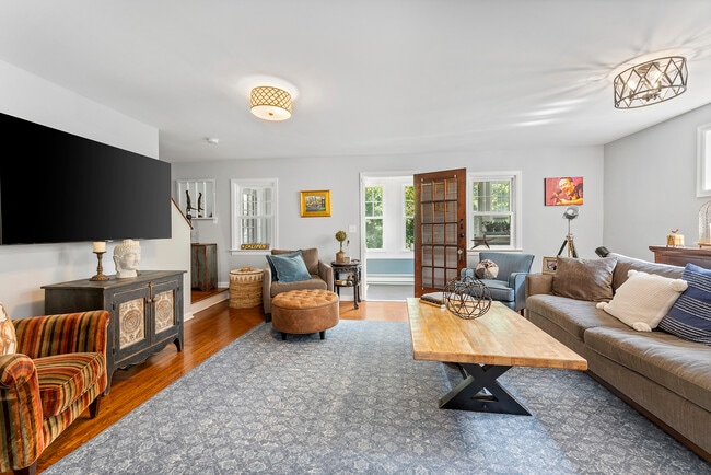 Photo - 14 Mc Donald St