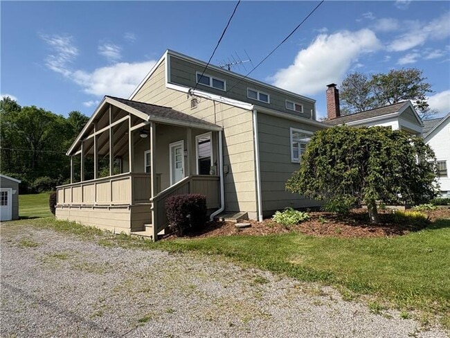 Photo - 122 Browns Hill Rd