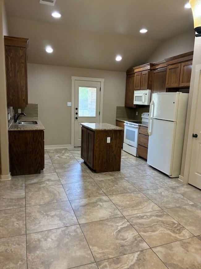 Photo - 3301 Lineage Loop Unit 3301 A Lineage Loop