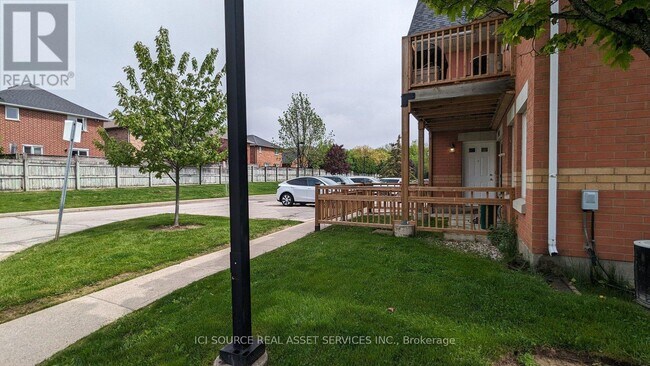 Photo - 4140 Foxwood Dr Unit 901