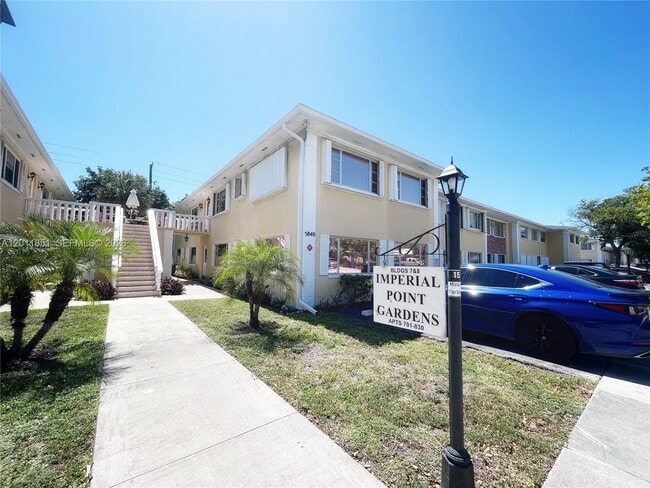 Photo - 5840 NE 22nd Way Unit 728