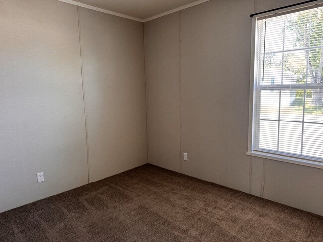 Photo - 5201 Chantelle Dr