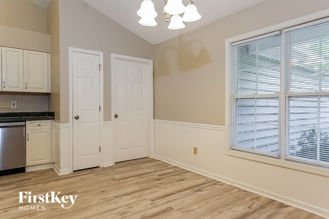 Photo - 1711 Kildare Woods Dr