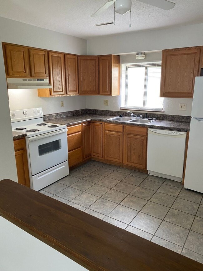 Photo - 4571 Vasey Ave Unit 4571-03