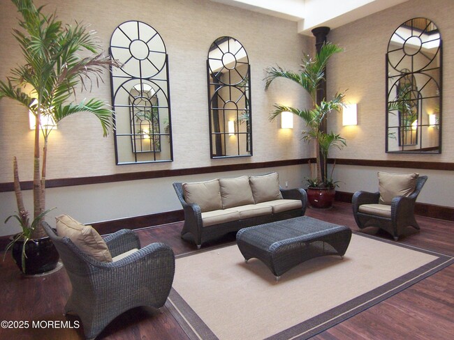 Photo - 300 Emory St Unit PH503