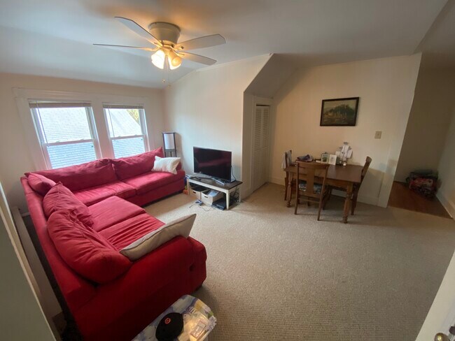 Photo - 172 Ruane St Apartments Unit 172