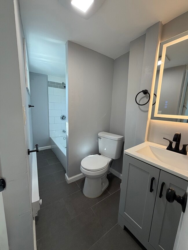 Photo - 10 Cedar Aly