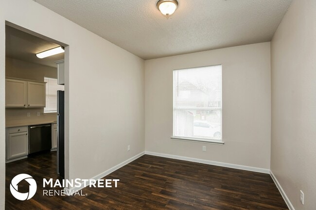 Photo - 6900 Chaco Trail