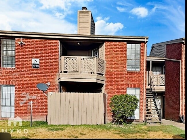 Building Photo - 12500 Sandpiper Dr Unit 179