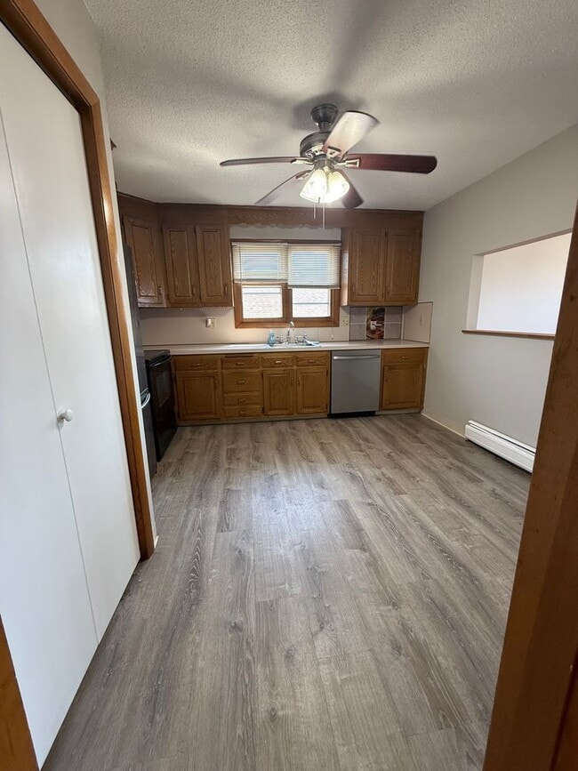 Building Photo - 66 Wynola Ave Unit 66 Wynola Ave