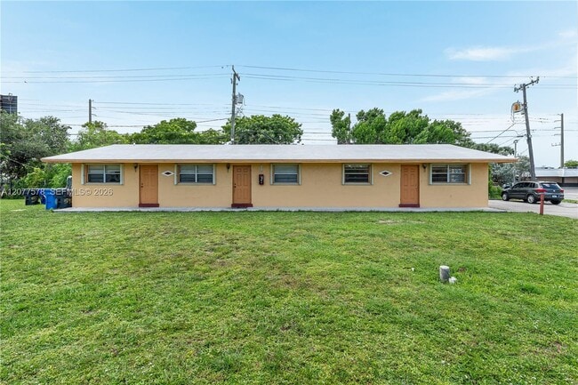 Building Photo - 5926 SW 27th St Unit B
