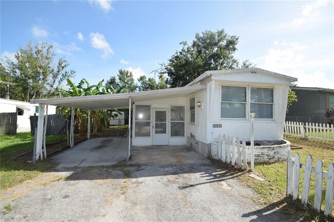 Photo - 3310 Peachtree Hill Rd House