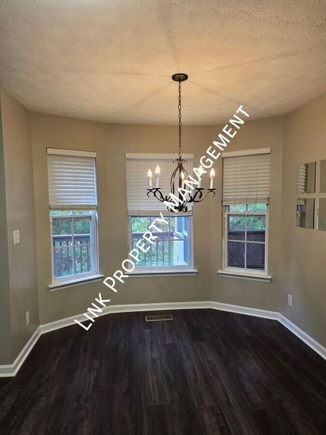 Photo - 6383 Rim Crest Ln