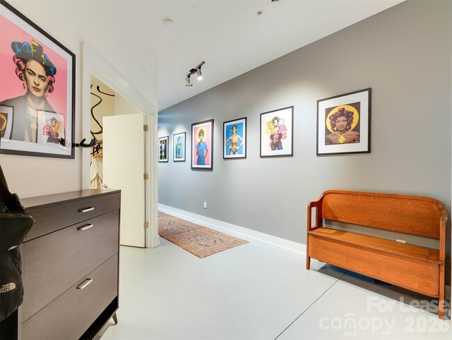 Photo - 935 Westmere Ave