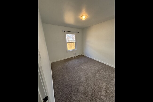 Photo - 11820-11861 61 St NW Unité Upper G2