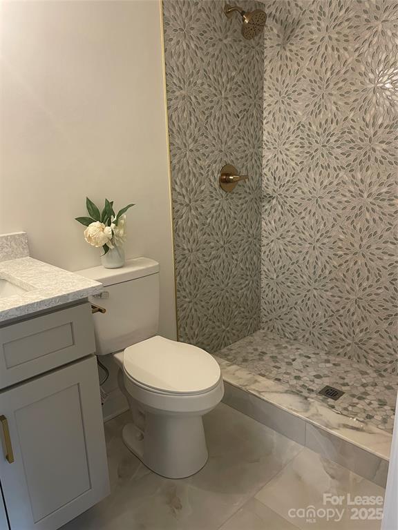 Photo - 5840 Charing Pl