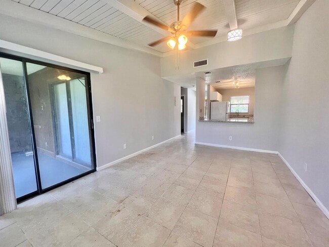 Photo - 463 Glenwood Dr