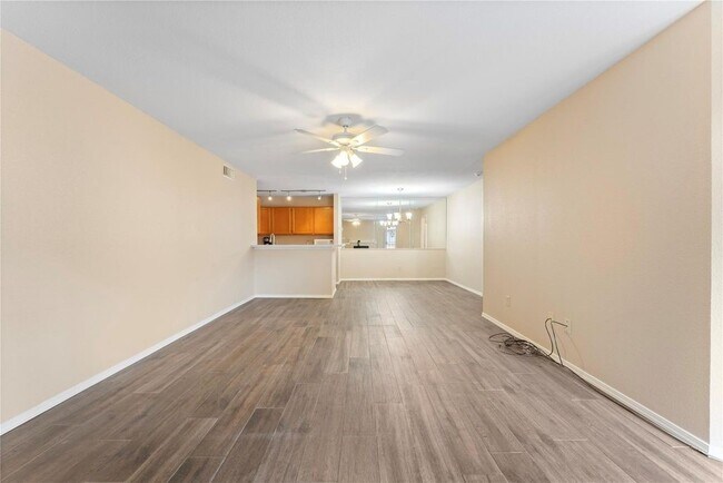 Photo - 10871 Braes Bend Dr