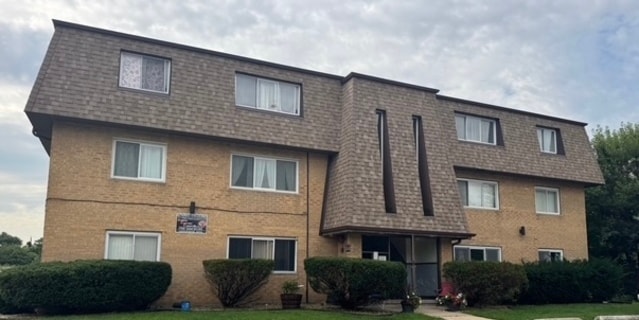 Building Photo - 10440 Natoma Ave Unit 12