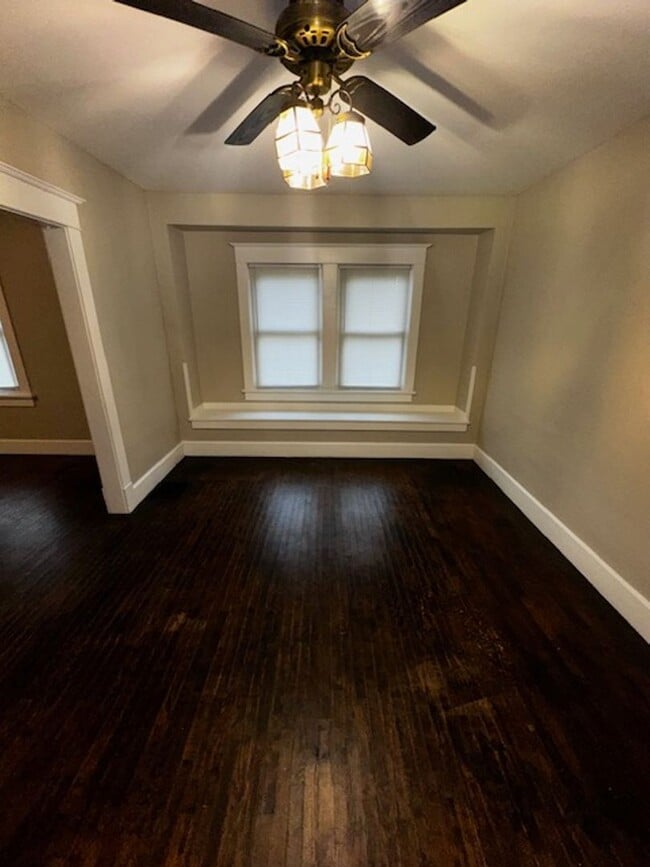 Photo - 2 bedroom 1 bath - available now!