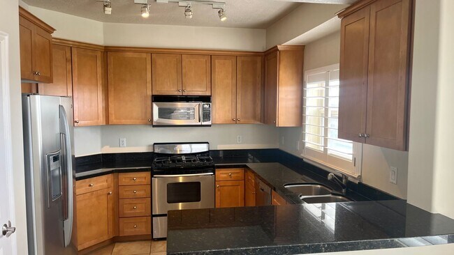 2 Bedroom/2 Bathroom Condo in SLC - 2 Bedroom/2 Bathroom Condo in SLC Unit 707