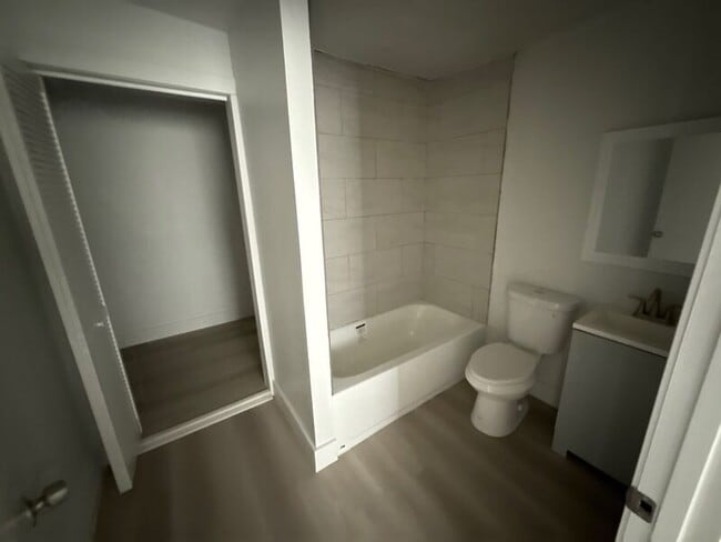 Photo - 2317 Belvedere Dr