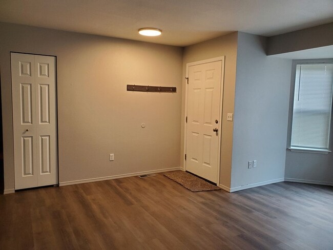 Photo - 4127 Phillips Rd SE