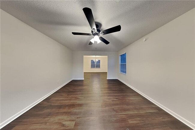 Photo - 7045 Treeline Dr