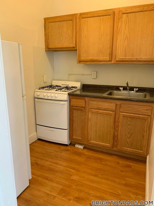 Photo - 2045 Commonwealth Ave Unit 1