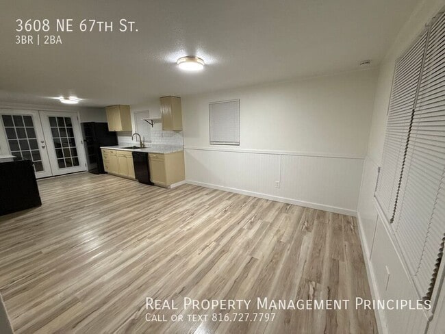Photo - 3608 NE 67th St
