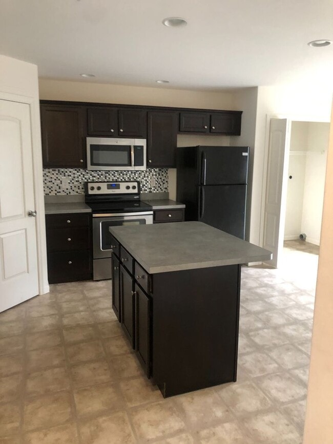 Photo - Beautiful 3 Bedroom, 2.5 Bath Townhome in Dallastown School District!