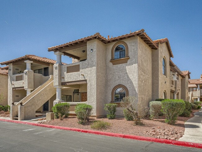 1411 Santa Margarita St
