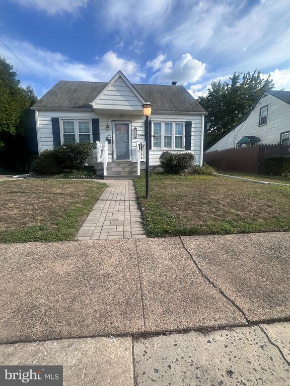 Photo - 808 N Warren St