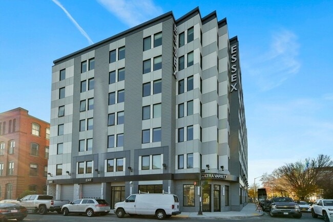 Building Photo - 585 Essex St Unit PH 705 Rental