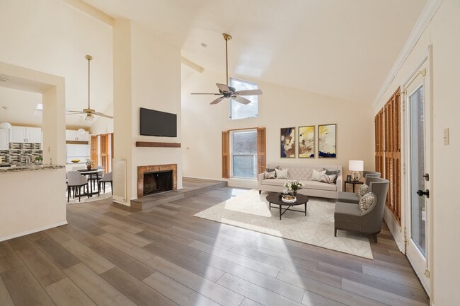 Photo - 4330 Willow Beach Dr