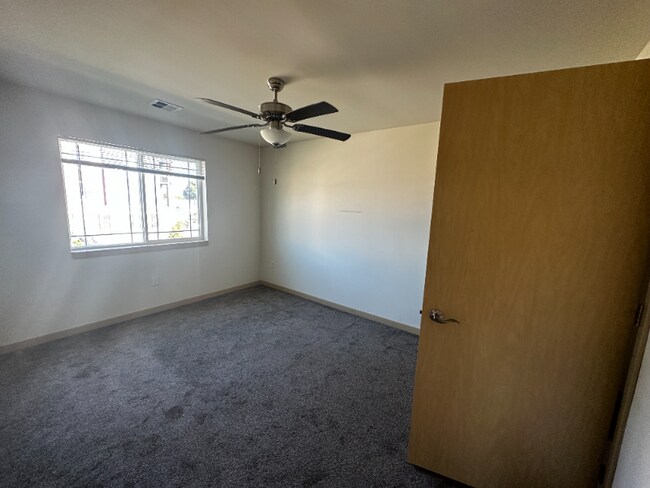 Photo - 1174 Stonewood Crossing Unit 208