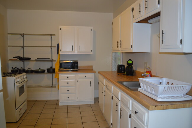 105-107 N Quarry St - 105-107 N Quarry St Unidad 107-2 Rental