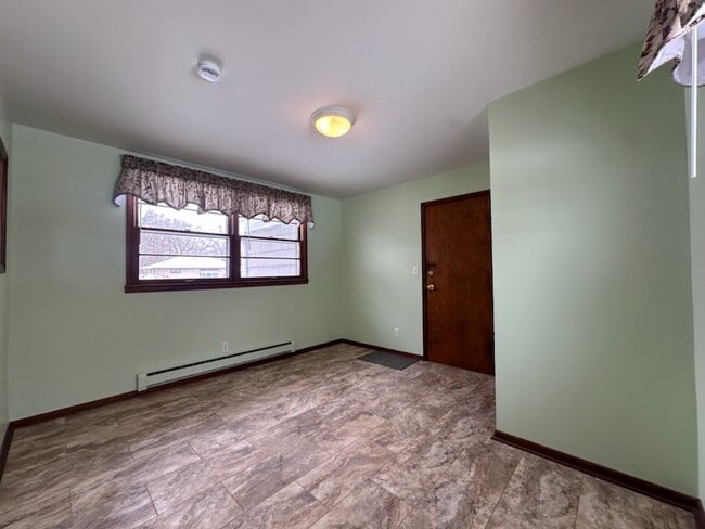 Photo - 2919 W 87th St