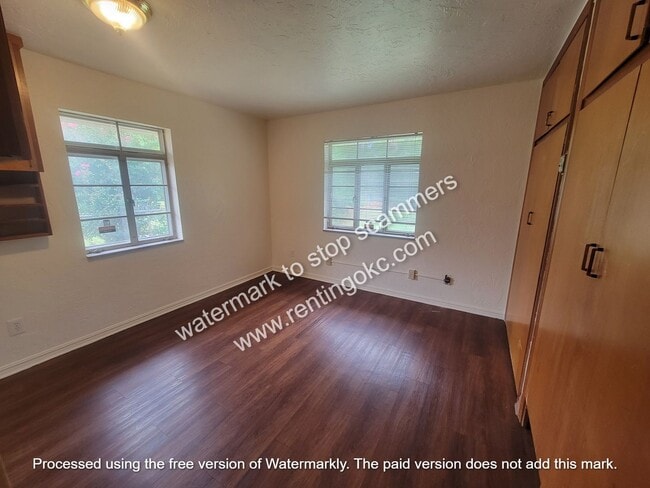 Photo - 3 OR 4 bed ready to go!