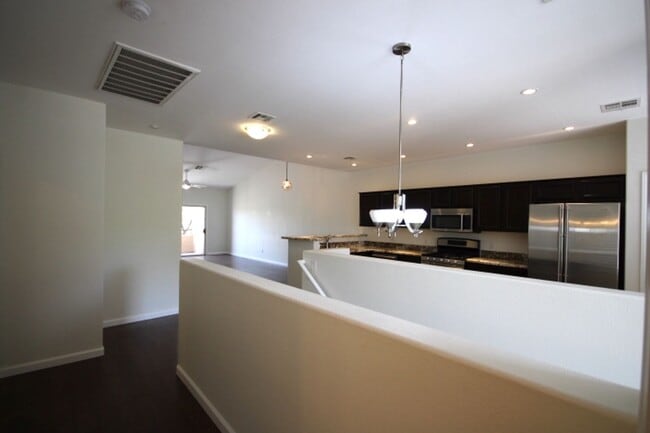Photo - Close to shopping and easy access to Freeway!!!
