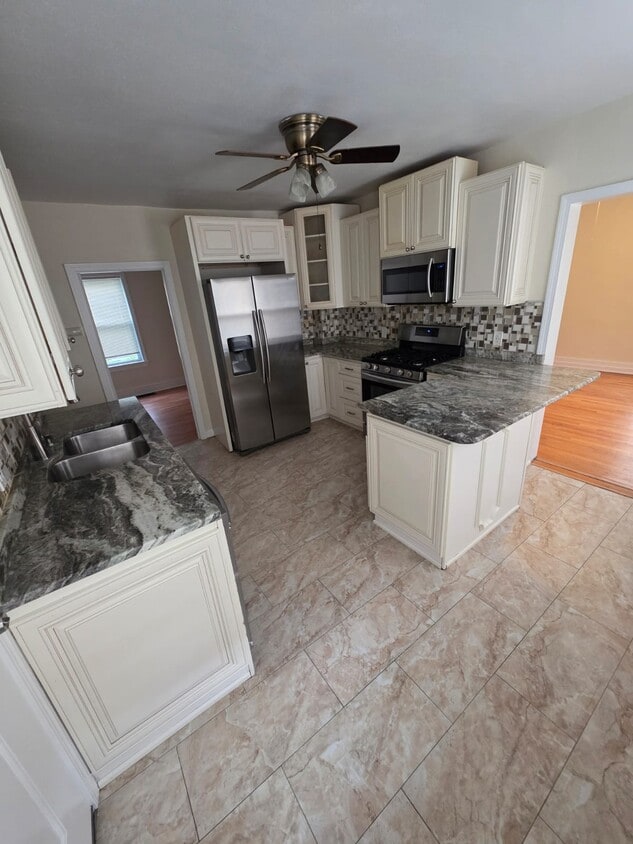 Photo - 150 Barker Ave (Lowell, MA)